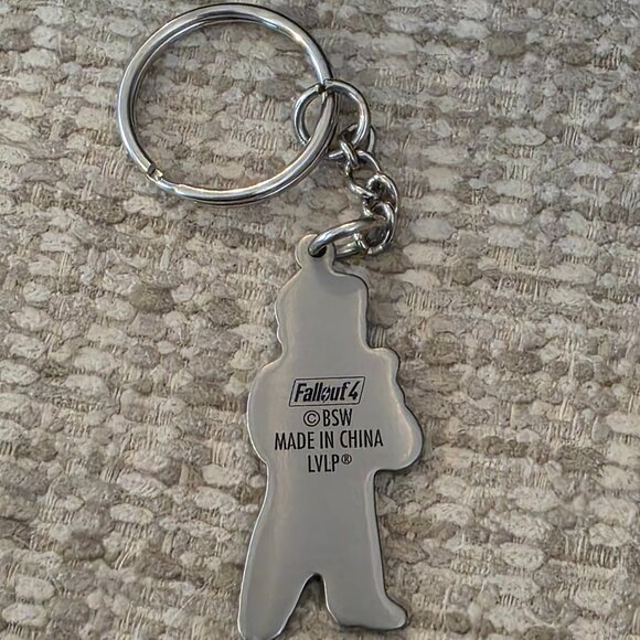 Fall Out Boy 4 - Metal Keychain - Picture 2 of 5
